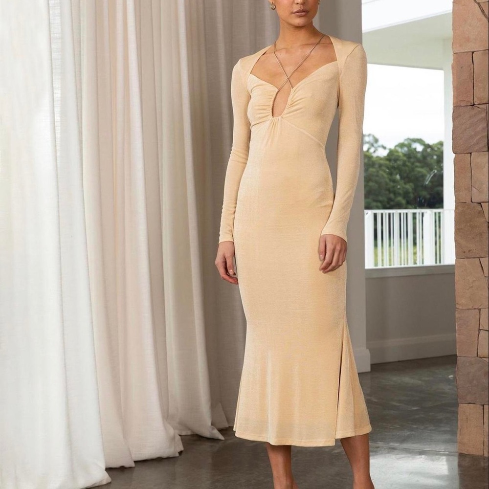 MISHA COLLECTION Cream Long-Sleeve Keyhole Midi Dress